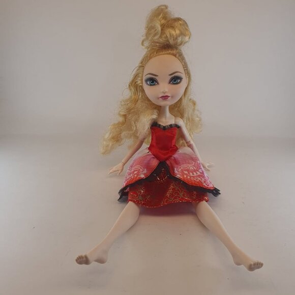 Mattel 2012 Ever After High First 1st Chapter Apple White Doll - Picture 1 of 6